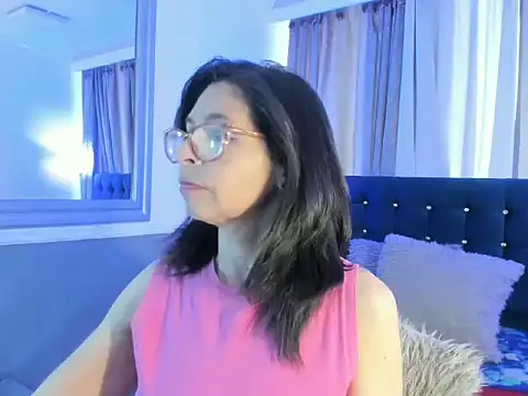 lena gray online show from 17, 6, 2026