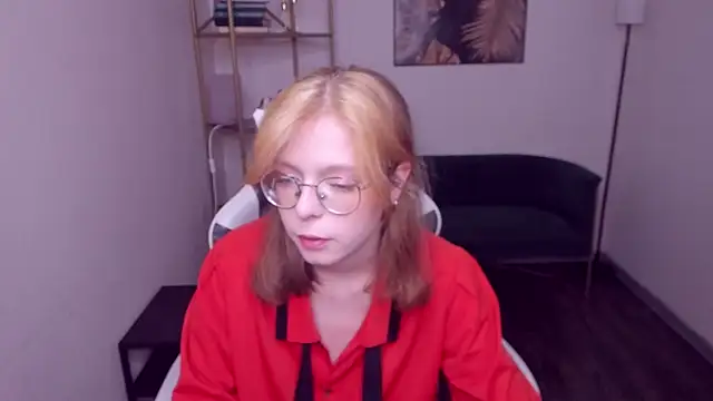 Snapshot of FoxxyyPolly chatting on 16, 5, 2026 FoxxyyPolly online show from 16, 5, 2026