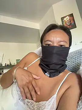 Snapshot of CamGirlToes chatting on 23, 5, 2026 CamGirlToes online show from 23, 5, 2026