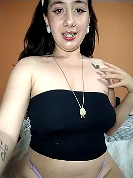 Snapshot of Annie_loveer chatting on 17, 6, 2026 Annie loveer online show from 17, 6, 2026