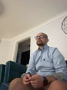 NakedAndrewHot online show from 4, 7, 2026