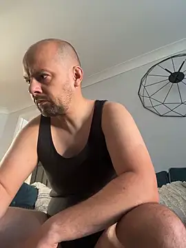 NakedAndrewHot online show from 4, 7, 2026