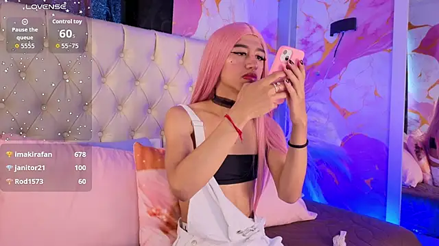 Luna Sissy  online show from 15, 6, 2026