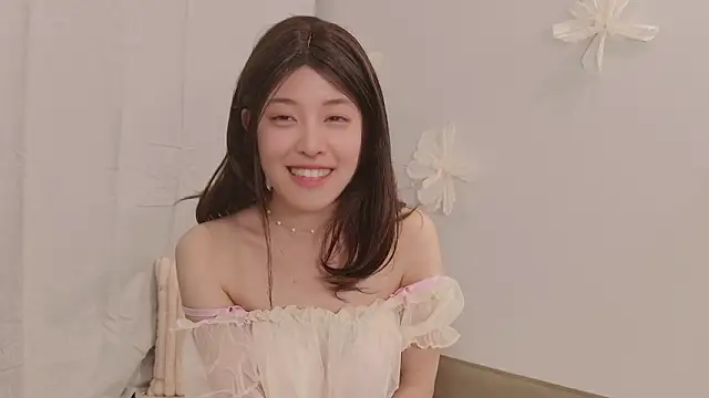 sakura-ch- online show from 15, 7, 2026
