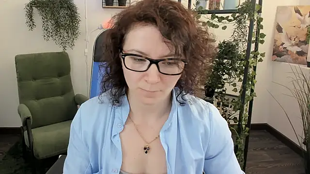 AureliaGleam online show from 18, 5, 2026