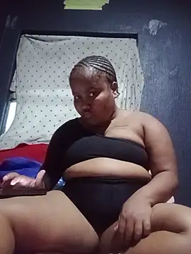Snapshot of ChubbyMidgetxxx19 chatting on 23, 5, 2026 ChubbyMidgetxxx19 online show from 23, 5, 2026