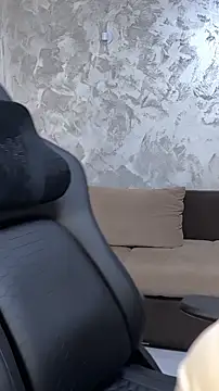 SophiePale online show from 13, 11, 2025