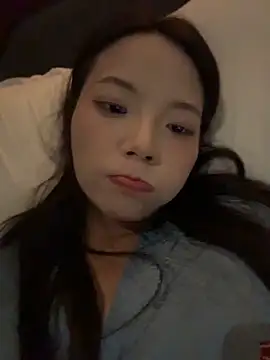 Snapshot of susu_kara chatting on 22, 5, 2026 susu kara online show from 22, 5, 2026