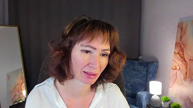 gracekellyyy online show from 10, 6, 2026