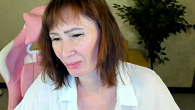gracekellyyy online show from 4, 6, 2026