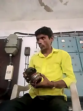 Hot-Parinda200 online show from 1, 6, 2026