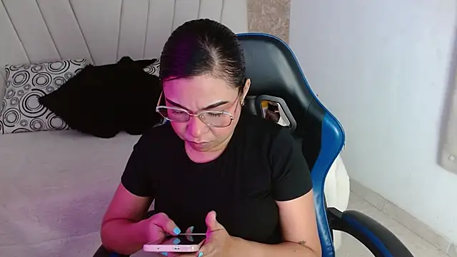 AliceSmity   online show from 28, 5, 2026