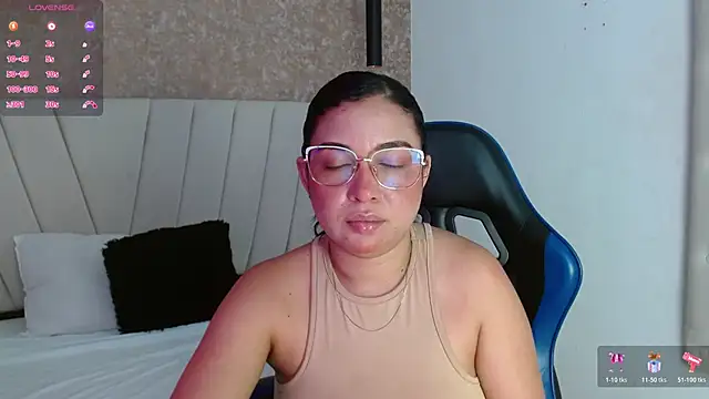 AliceSmity   online show from 11, 6, 2026