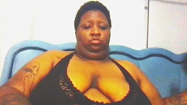 Snapshot of xxmoniquestarrxx chatting on 9, 5, 2026 xxmoniquestarrxx online show from 9, 5, 2026