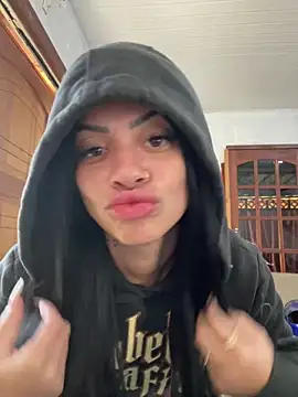 belababyy online show from 13, 5, 2026