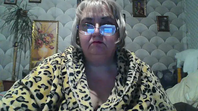 MarinaFarina53 online show from 2, 6, 2026