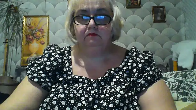 MarinaFarina53 online show from 9, 6, 2026