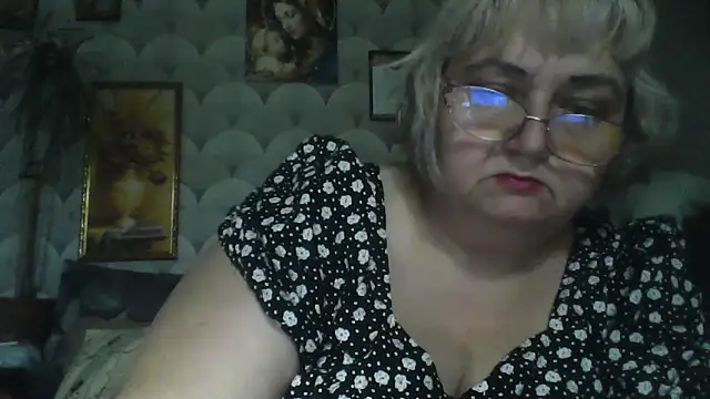 MarinaFarina53 online show from 8, 6, 2026