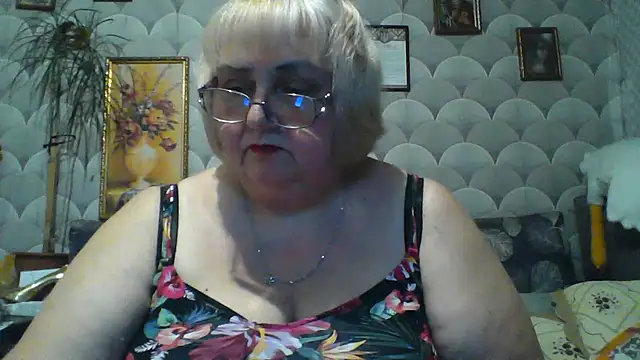 MarinaFarina53 online show from 25, 6, 2026