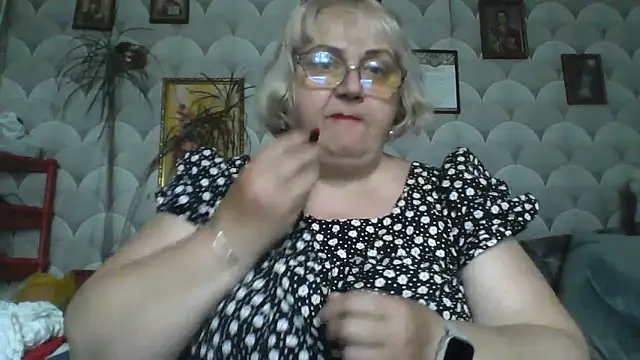 MarinaFarina53 online show from 26, 5, 2026