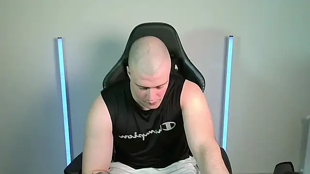 Snapshot of Bigbaald chatting on 10, 5, 2026 Bigbaald online show from 10, 5, 2026