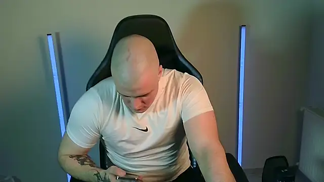 Snapshot of Bigbaald chatting on 8, 5, 2026 Bigbaald online show from 8, 5, 2026