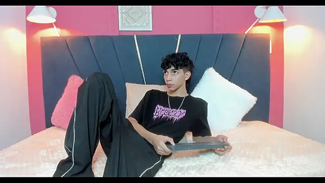 ero boy40 online show from 28, 5, 2026