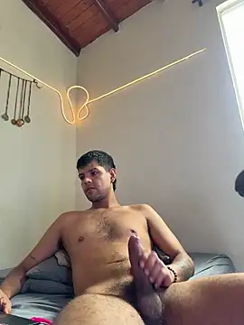 ItsClarentz online show from 7, 5, 2026