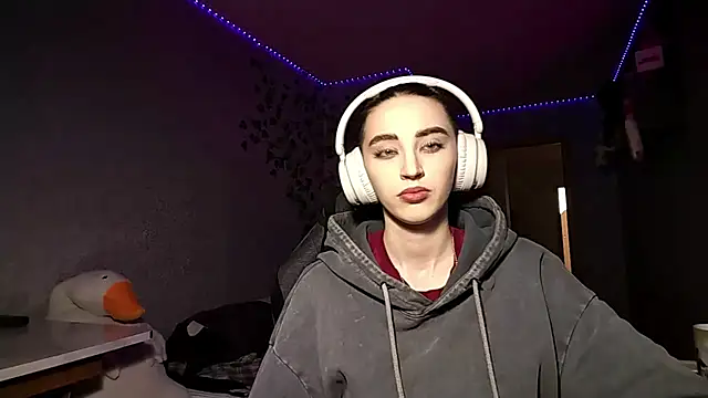 NightFoxxx online show from 3, 7, 2026