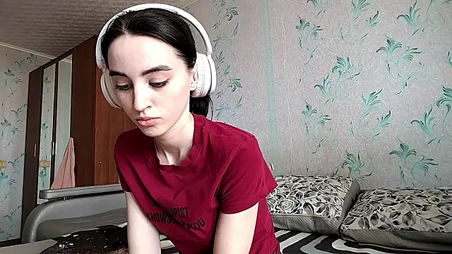 NightFoxxx online show from 2, 7, 2026