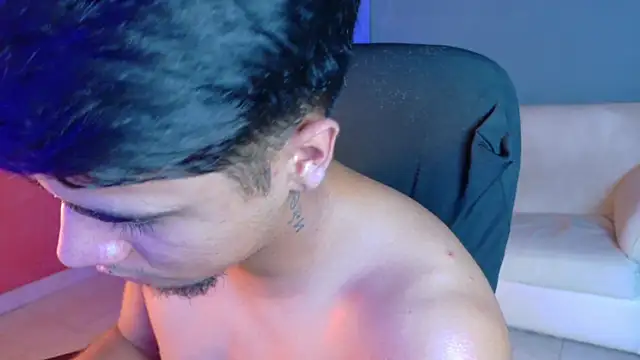 criss hardcock  online show from 31, 5, 2026