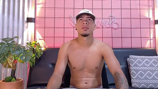 criss hardcock  online show from 15, 5, 2026