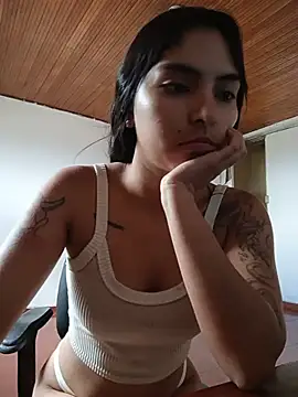 Amarantha 222 online show from 10, 5, 2026
