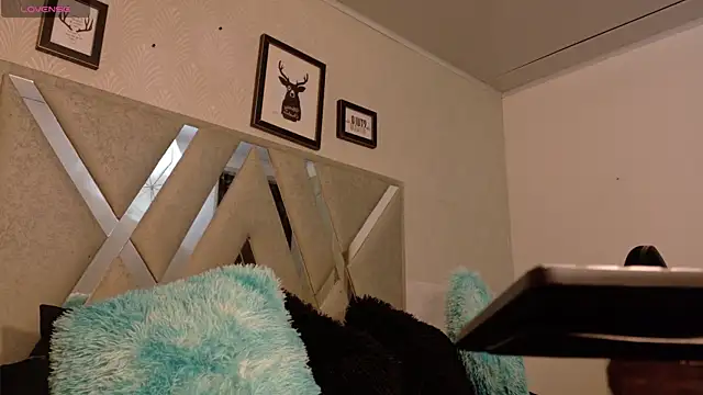 KarolFoxxi   online show from 27, 6, 2026