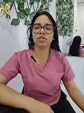alanahot94 online show from 15, 6, 2026