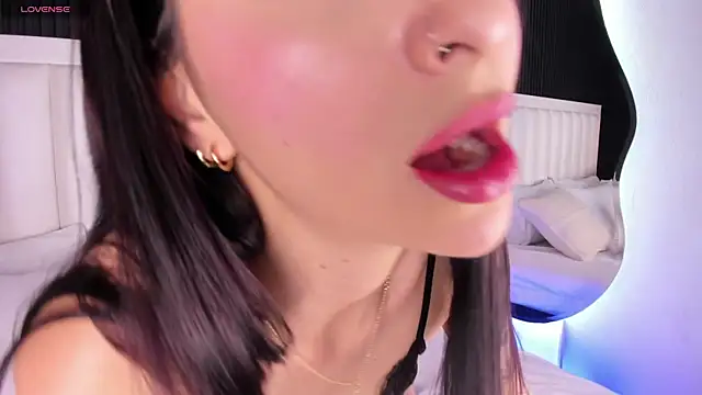 Martina Gracex online show from 20, 6, 2026