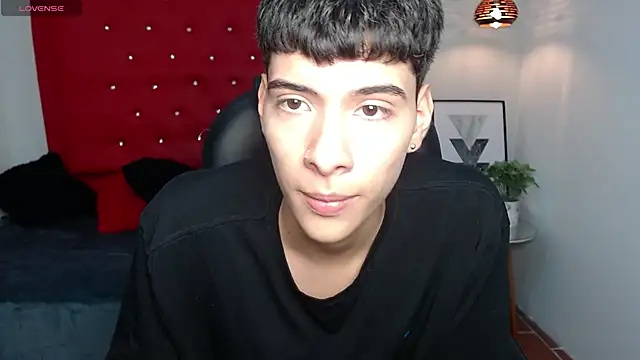 Snapshot of mateo_daza chatting on 13, 5, 2026 mateo daza online show from 13, 5, 2026