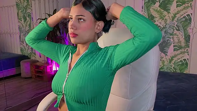baby julieta00 online show from 11, 5, 2026