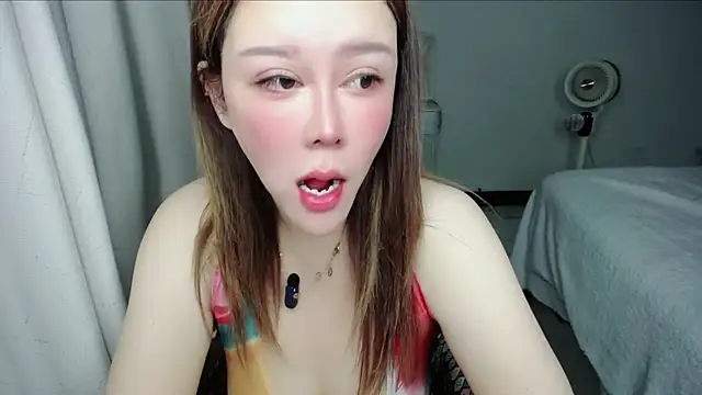 Snapshot of suncute chatting on 26, 6, 2026 suncute online show from 26, 6, 2026