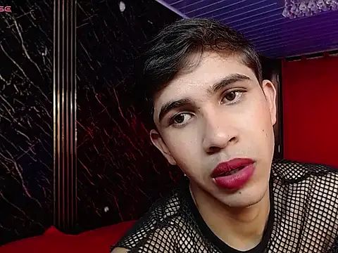 Snapshot of joshua_saenz_ chatting on 28, 5, 2026 joshua saenz online show from 28, 5, 2026