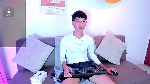 Snapshot of jacob_colliins chatting on 29, 5, 2026 jacob colliins online show from 29, 5, 2026