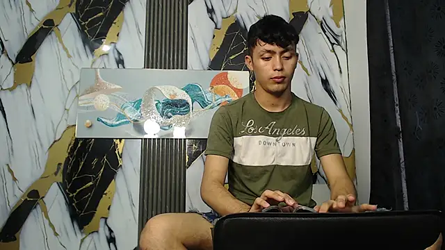 Snapshot of CAT_LOVE1 chatting on 20, 5, 2026 CAT LOVE1 online show from 20, 5, 2026