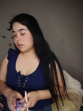 Snapshot of MiiaHott_W chatting on 25, 5, 2026 MiiaHott W online show from 25, 5, 2026