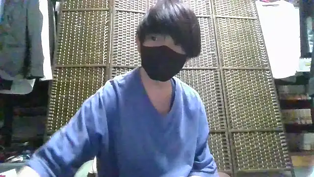 Snapshot of kazupan22 chatting on 4, 7, 2026 kazupan22 online show from 4, 7, 2026