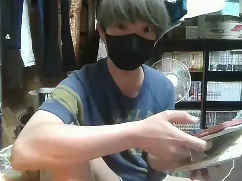 Snapshot of kazupan22 chatting on 26, 5, 2026 kazupan22 online show from 26, 5, 2026