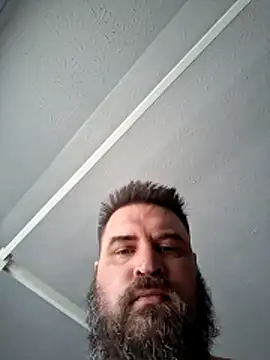 Snapshot of BillyBrb chatting on 8, 5, 2026 BillyBrb online show from 8, 5, 2026