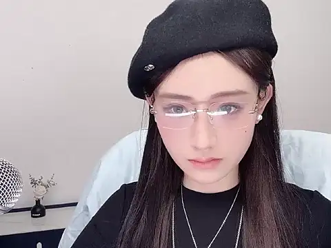  222Mia online show from 13, 5, 2026