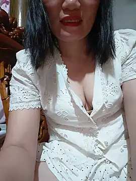 Snapshot of -Trici- chatting on 20, 7, 2026 -Trici- online show from 20, 7, 2026