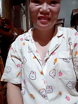 Snapshot of -Trici- chatting on 17, 6, 2026 -Trici- online show from 17, 6, 2026