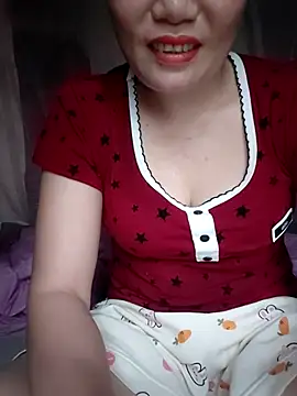 Snapshot of -Trici- chatting on 15, 7, 2026 -Trici- online show from 15, 7, 2026